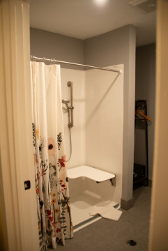 ADA Room - Accessible Shower